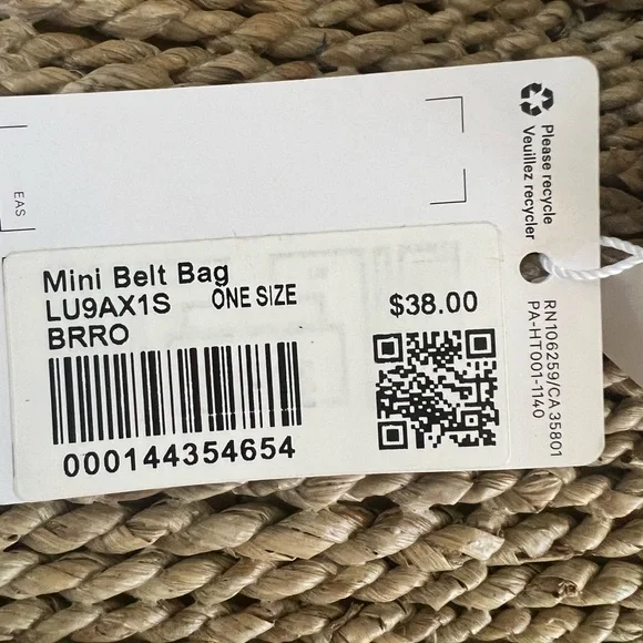 nwt lululemon mini belt bag - Picture 4 of 4